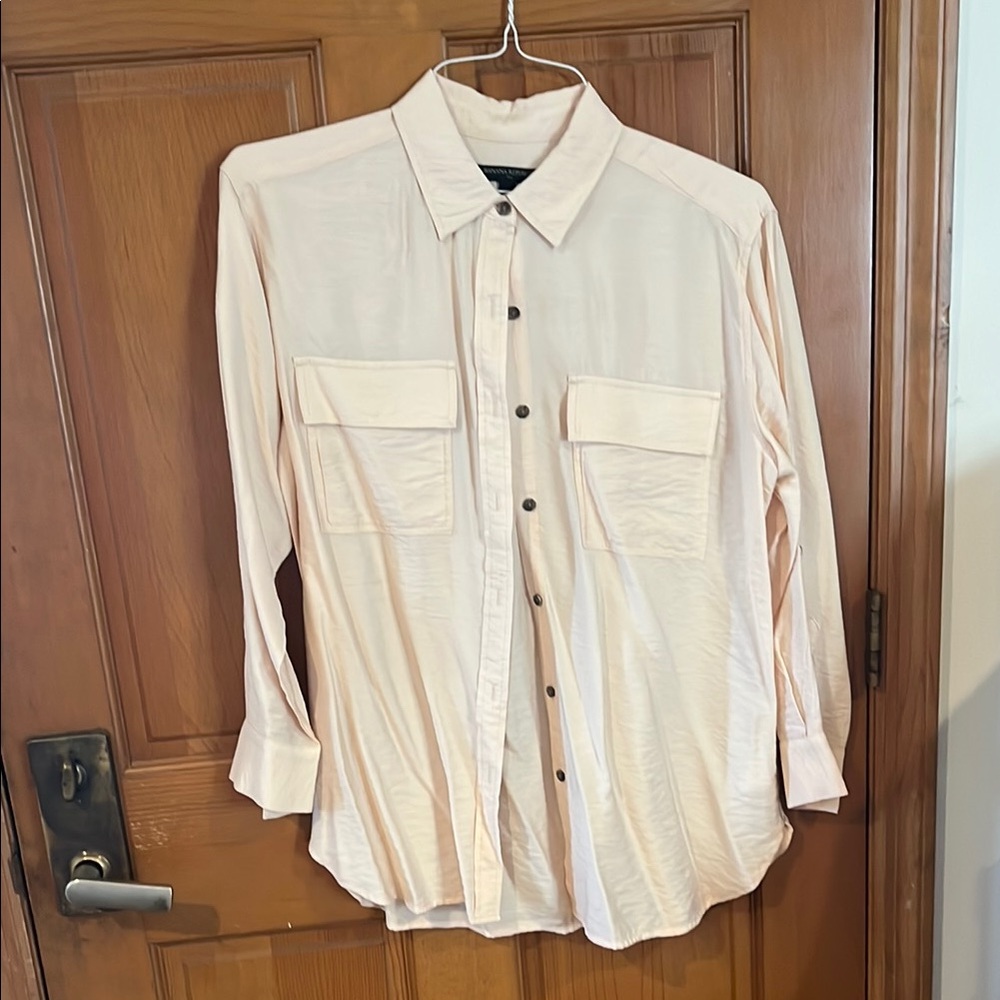 BANANA REPUBLIC Ivory Button-Up Shirt